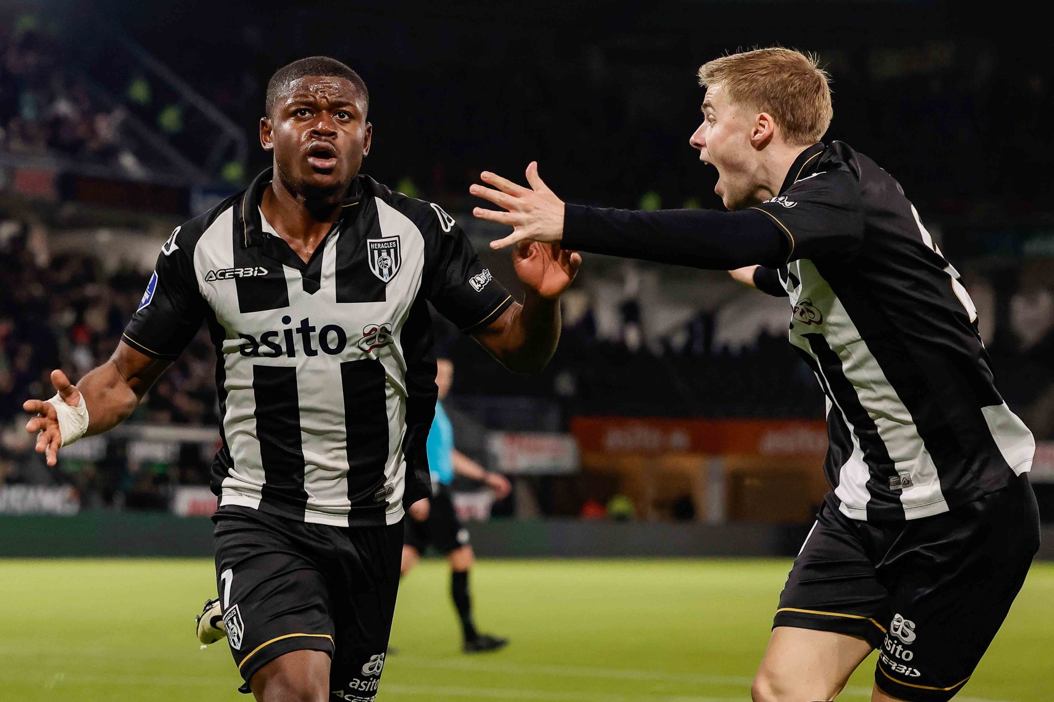 Heracles Almelo takes three very important points against fellow countrymen Go Ahead Eagles